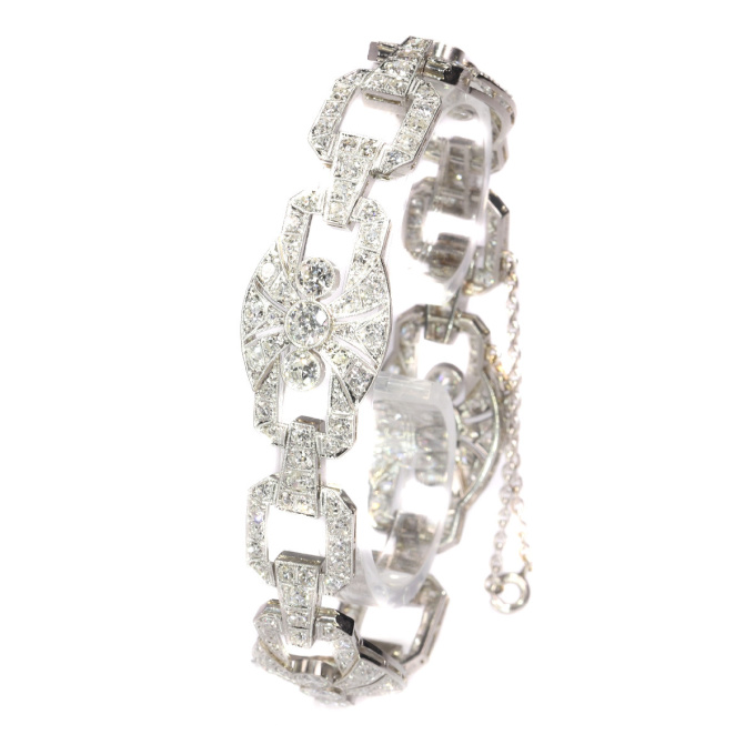Authentic Art Deco platinum diamond bracelet 9.60 crt total diamond weight by Artiste Inconnu