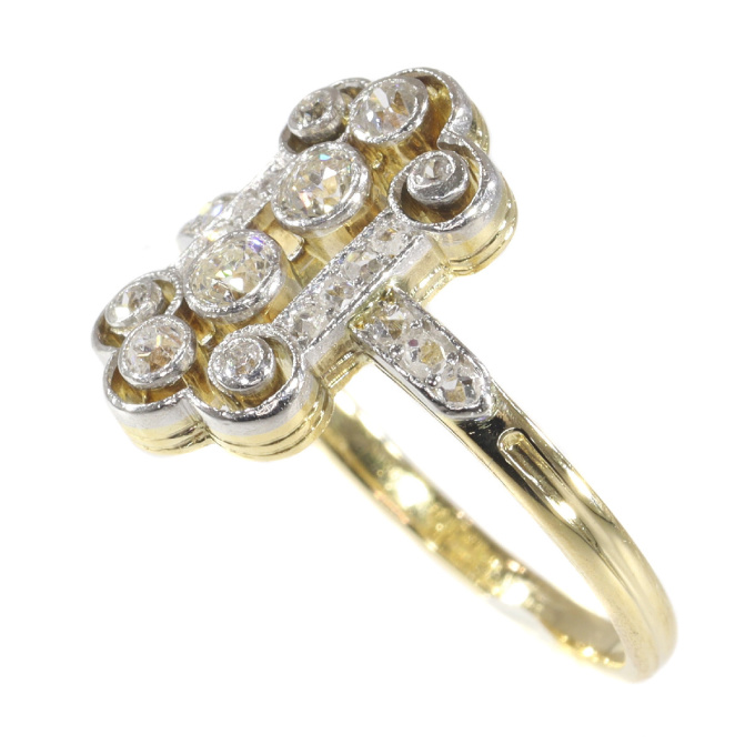 Vintage diamond Art Deco engagement ring by Unbekannter Künstler
