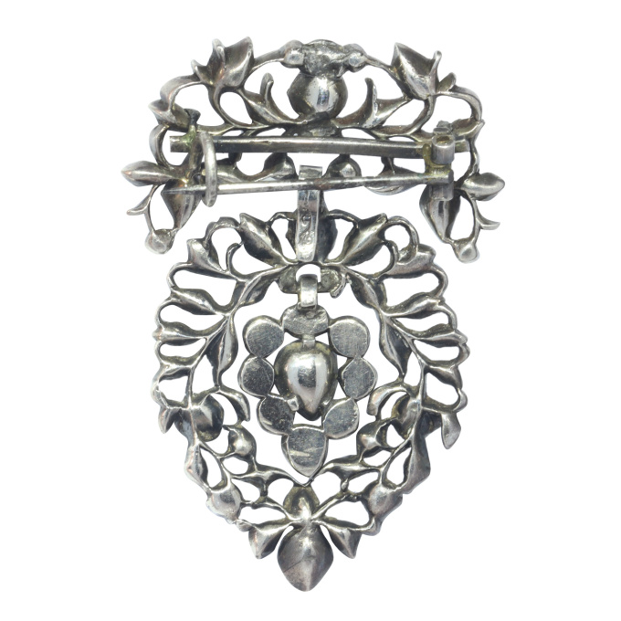 Antique 18th Century diamond set Flemish Heart brooch by Artista Sconosciuto
