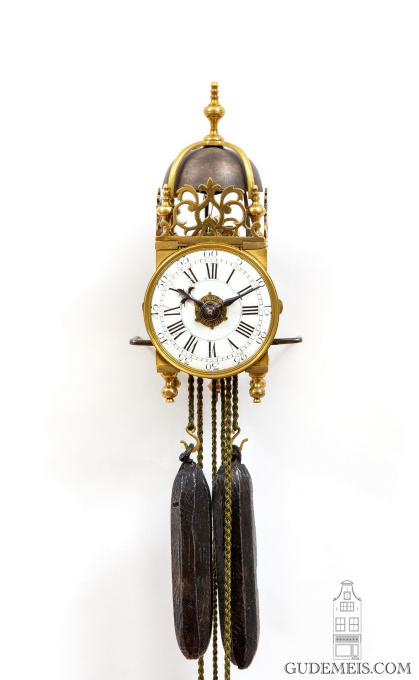 A rare miniature French brass striking and alarm lantern clock, circa 1750 by Onbekende Kunstenaar