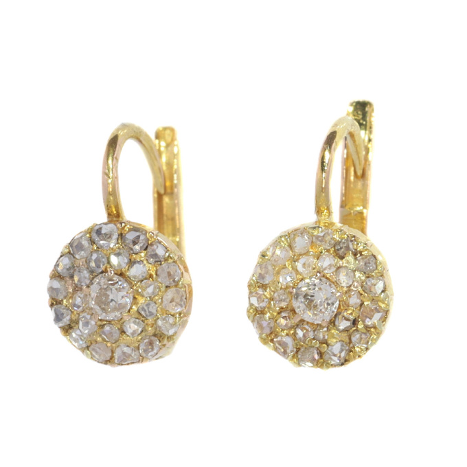 Victorian old mine cut diamond earrings with double row rose cut diamonds by Onbekende Kunstenaar