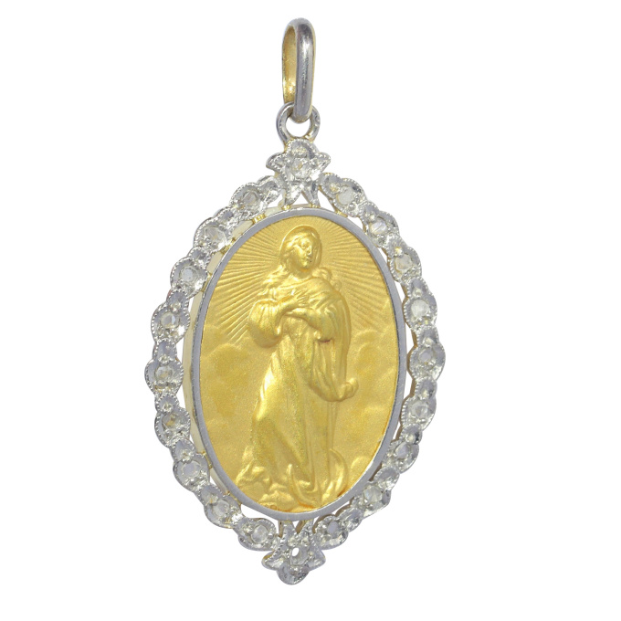 Vintage 1910's Belle Epoque diamond Mother Mary pendant medal by Artista Sconosciuto