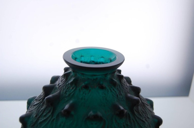 A very rare deep green ‘Fougeres’ Vase designed by R. Lalique by René Lalique