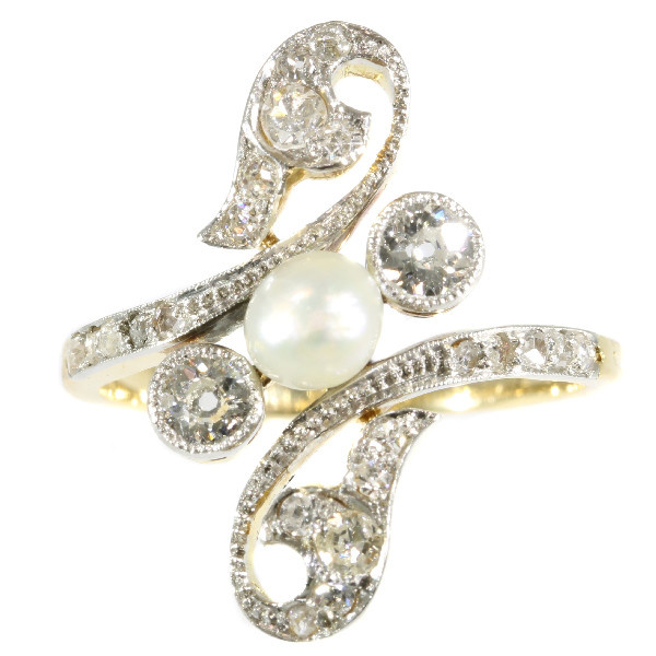 Elegant late Victorian diamond and pearl ring by Onbekende Kunstenaar