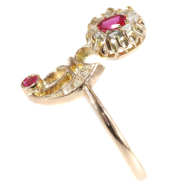 Typical strong design Art Nouveau ruby and diamond ring by Artista Sconosciuto