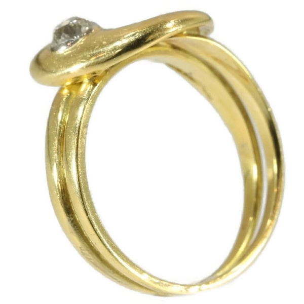 Antique diamond head snake ring 18kt yellow gold by Unknown Artist