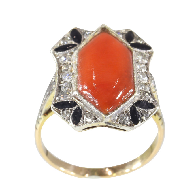 Vintage Art Deco ring with diamonds coral and black enamel by Unknown artist