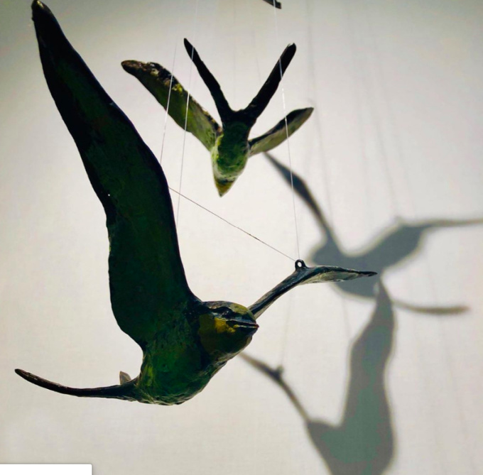 Vliegende zwaluw (Flying swallow) by Hans Jouta