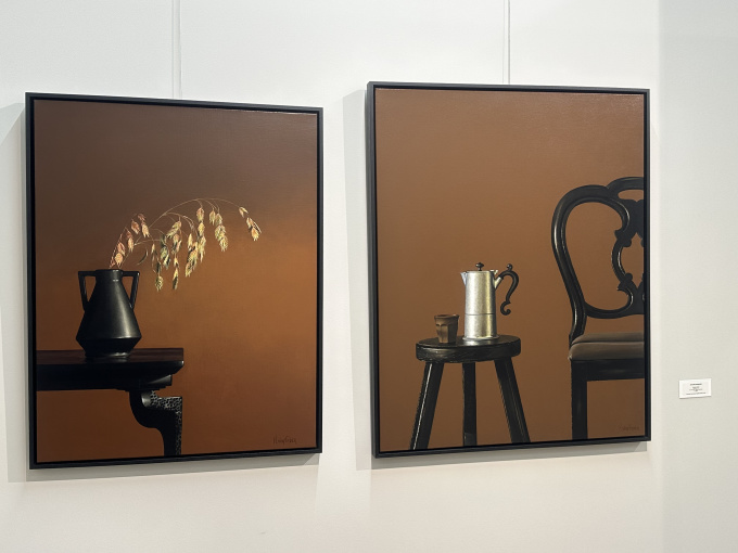 Percolator coffee mug and chair by Heidi von Faber