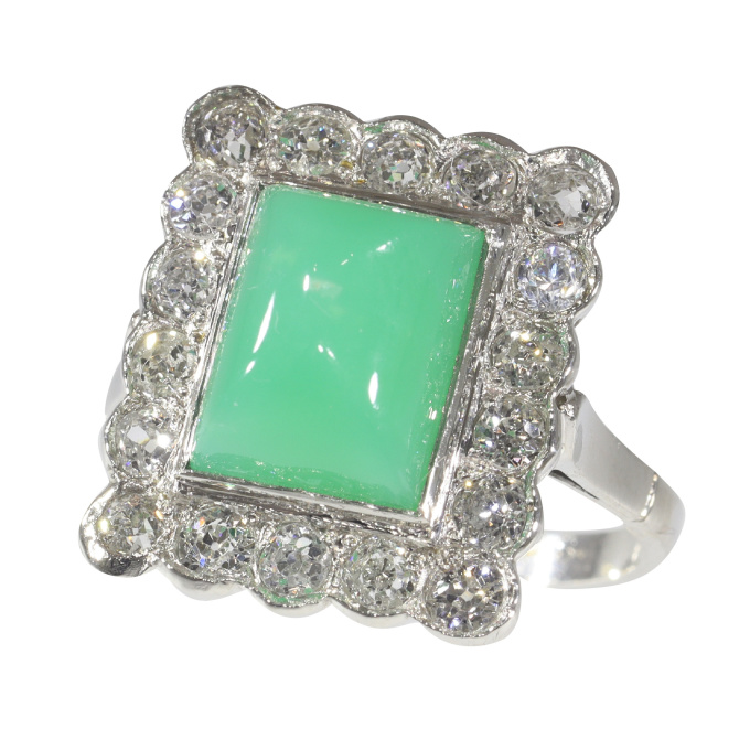 Vintage Fifties diamond and high domed chrysoprase ring by Artista Desconocido