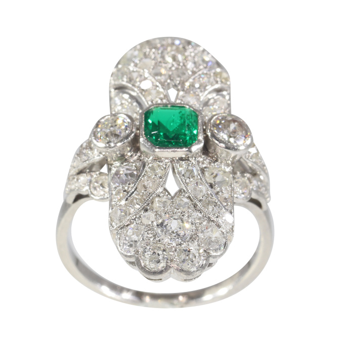 Antique Art Deco diamond engagement ring with stunning emerald by Unknown Artist