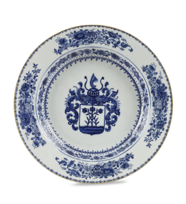 A CHINESE ARMORIAL EXPORT BLUE AND WHITE 'SCHREUDER' PLATE by Unknown Artist