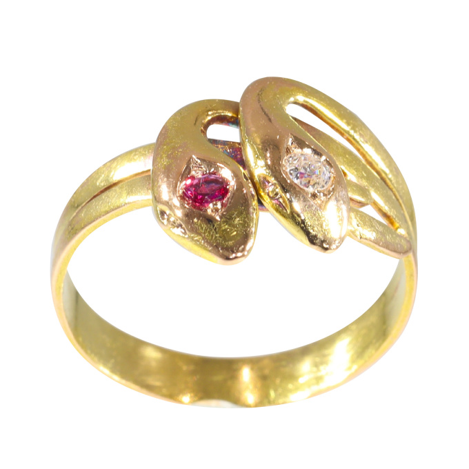 Vintage antique 18K gold double snake ring with diamond and ruby by Artista Desconocido