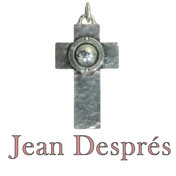 French designer Jean Després signed silver cross by Artista Desconocido