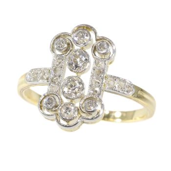Vintage diamond Art Deco engagement ring by Unknown Artist