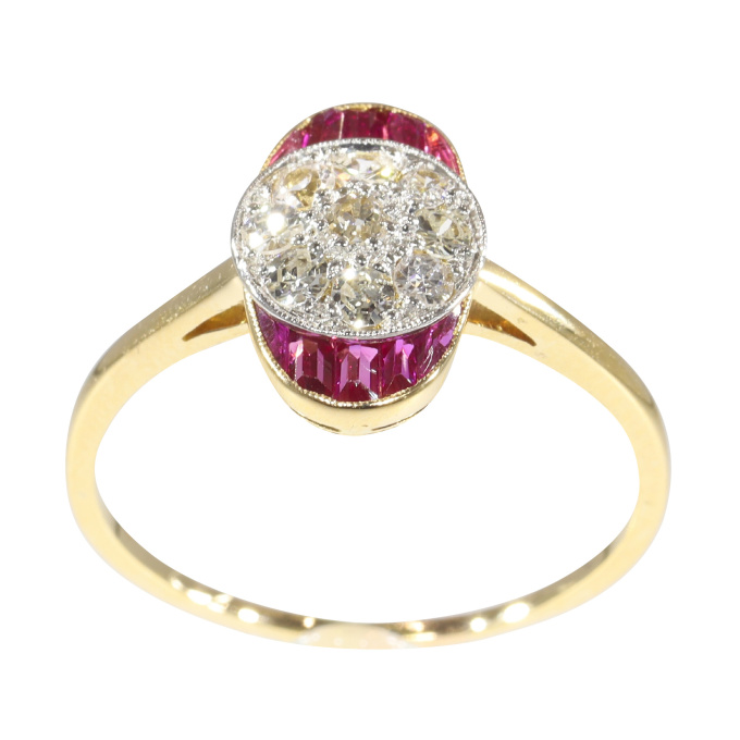 Vintage Art Deco diamond and ruby engagement ring by Artista Sconosciuto