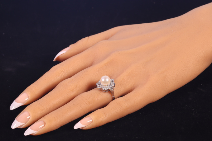Vintage Art Deco platinum diamond pearl ring by Artiste Inconnu