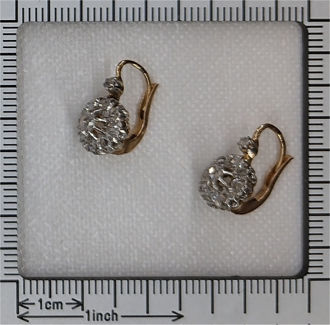 French vintage Belle Epoque Art Deco diamond earrings by Unbekannter Künstler