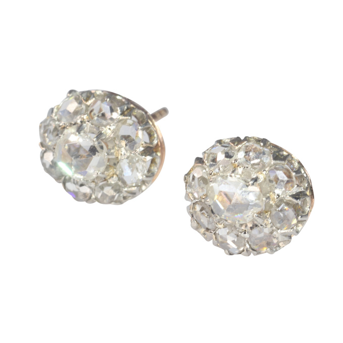 Vintage antique rose cut diamond cluster oval earstuds by Artista Sconosciuto
