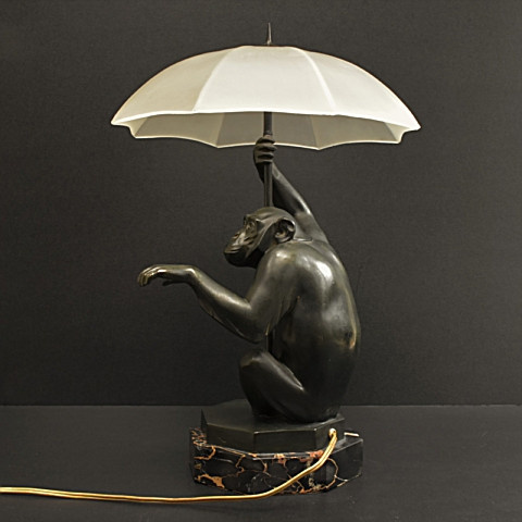 Tablelamp art deco monkey with umbrella by Max Verrier (Artus)