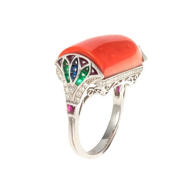 Egyptian style ring with precious coral by Unbekannter Künstler