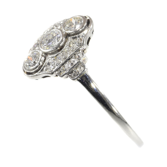 Vintage Art Deco Interbellum diamond engagement ring by Artiste Inconnu