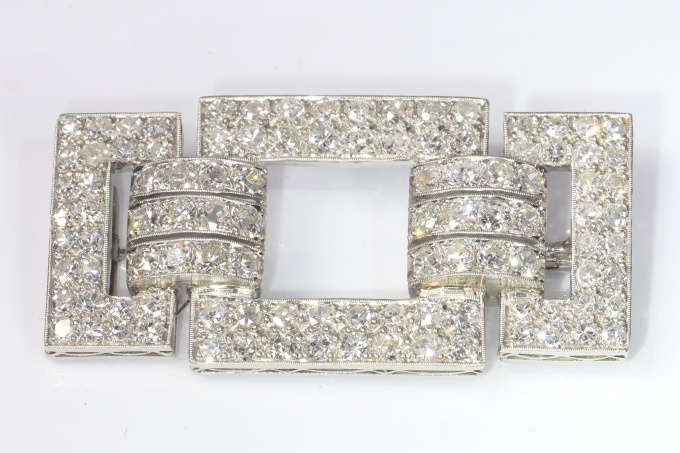 Strong design vintage Art Deco platinum diamond brooch by Unknown Artist