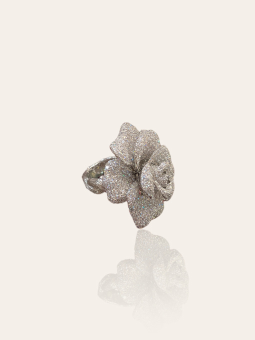 Bloemen ring/hanger met diamant by Artiste Inconnu