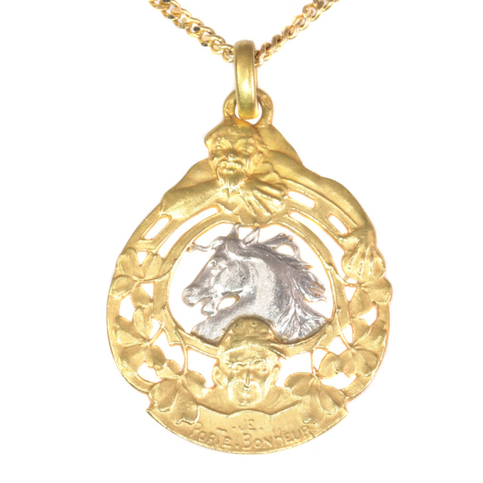 Antique French gold good luck charm, good luck token for horse races by Onbekende Kunstenaar