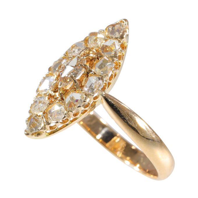 Vintage antique diamond marquise shaped ring by Artista Desconocido