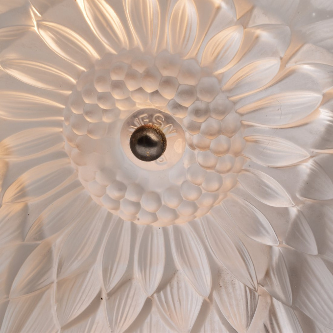 'Sunflower lamp' by Pierre d'Avesn