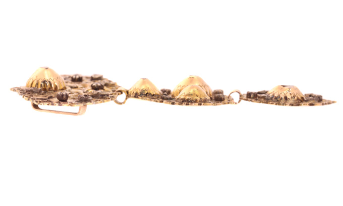 Early 19th century gold diamond pendant called a la jeanette by Artista Desconhecido