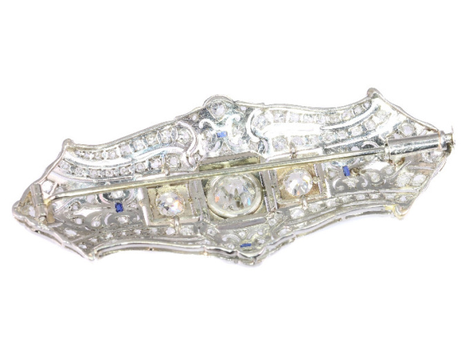 Original Vintage Art Deco diamond platinum brooch by Artista Sconosciuto