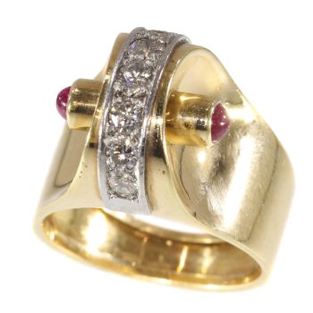 Extrovert and stylish red gold vintage Art Retro ring with diamonds and rubies by Artista Desconocido