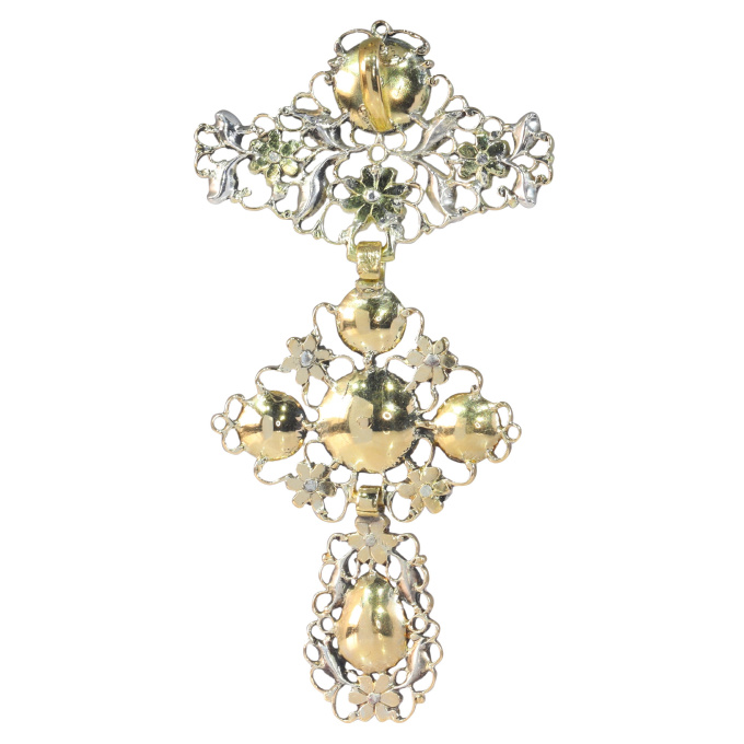Antique early 18th Century diamond cross - a so-called à la Jeannette - with extraordinary large table rose cut by Onbekende Kunstenaar