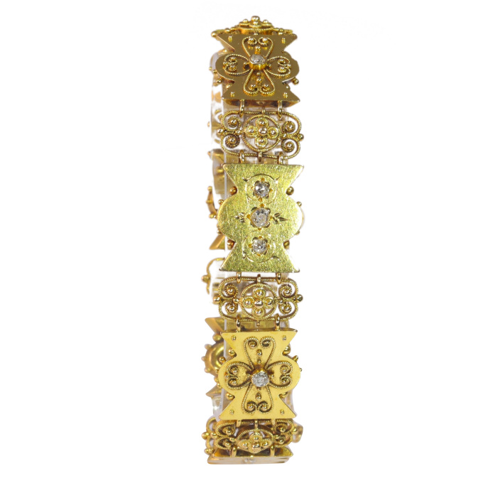 Vintage 18K gold antique bracelet Victorian diamond bracelet by Artista Sconosciuto