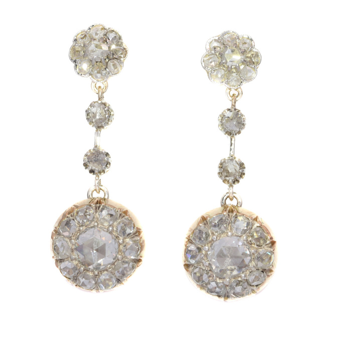 Vintage long pendant diamond earrings with 44 rose cut diamonds by Artista Desconhecido