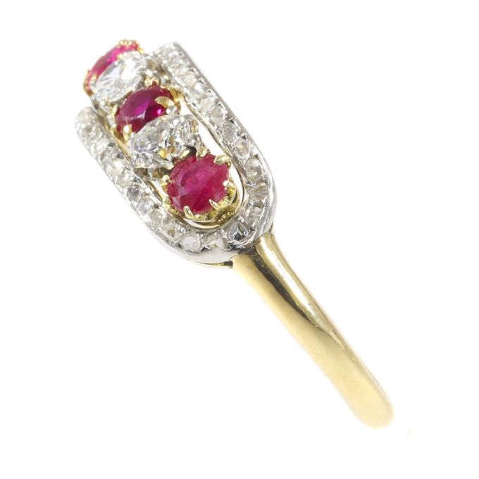 Victorian diamond and ruby ring by Unbekannter Künstler