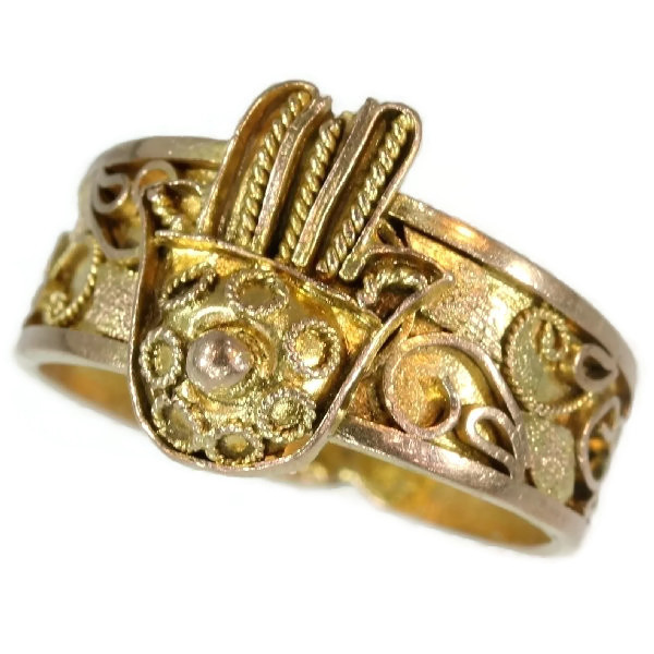 Antique ring from empire era gold filigree hand of fatima by Artista Sconosciuto