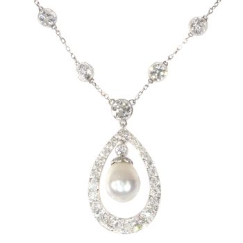 Platinum Art Deco diamond necklace with natural drop pearl of 7 crts by Unknown Artist