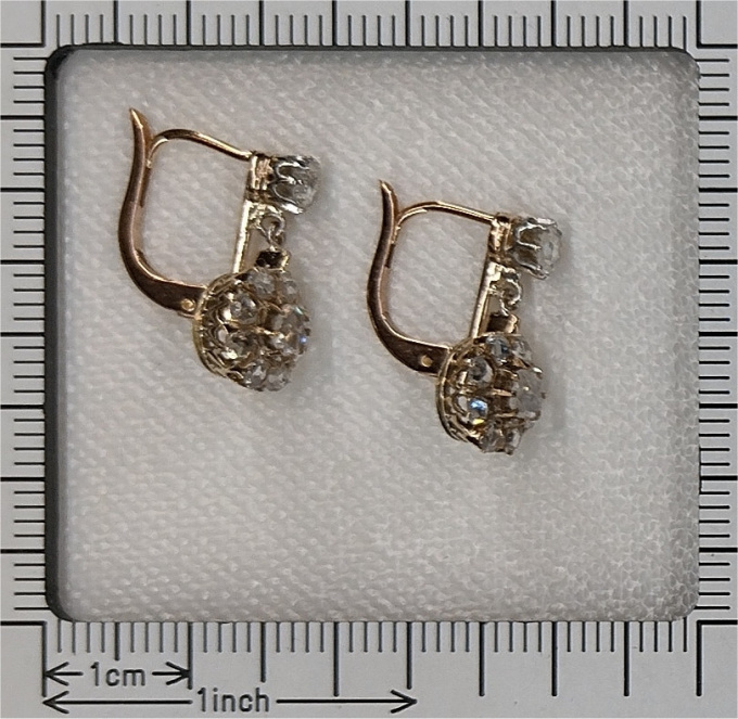 Vintage antique diamonds earrings by Onbekende Kunstenaar