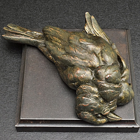 Art deco bronze sculpture dead bird by Hingre