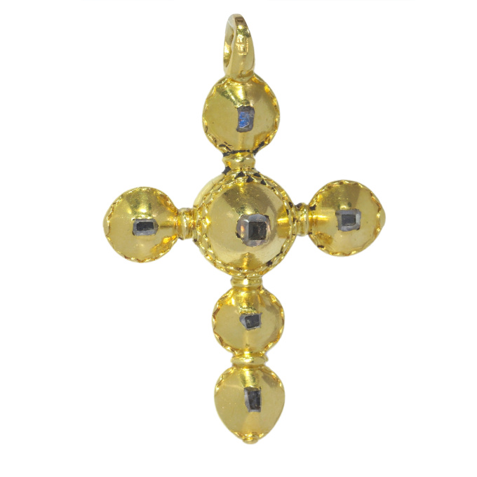 Baroque antique gold cross with foil set rose cut table cut diamonds by Artista Sconosciuto