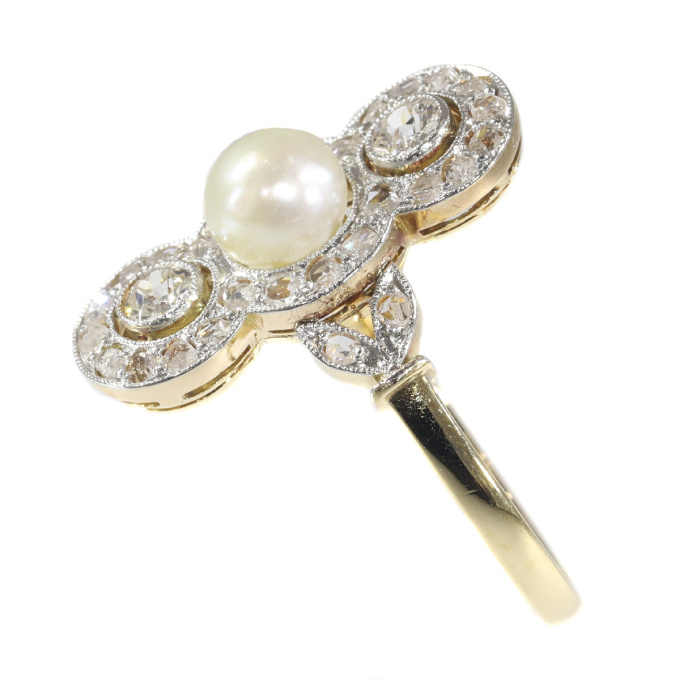 Vintage Belle Epoque pearl and diamond ring by Artista Sconosciuto