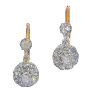 Vintage pendent diamond earrings by Onbekende Kunstenaar