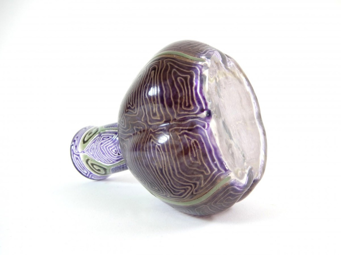 Art Nouveau vase with enamel decoration by Artista Desconocido