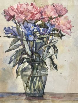 Stilleven met roze en blauwe bloemen by Renée Stotijn