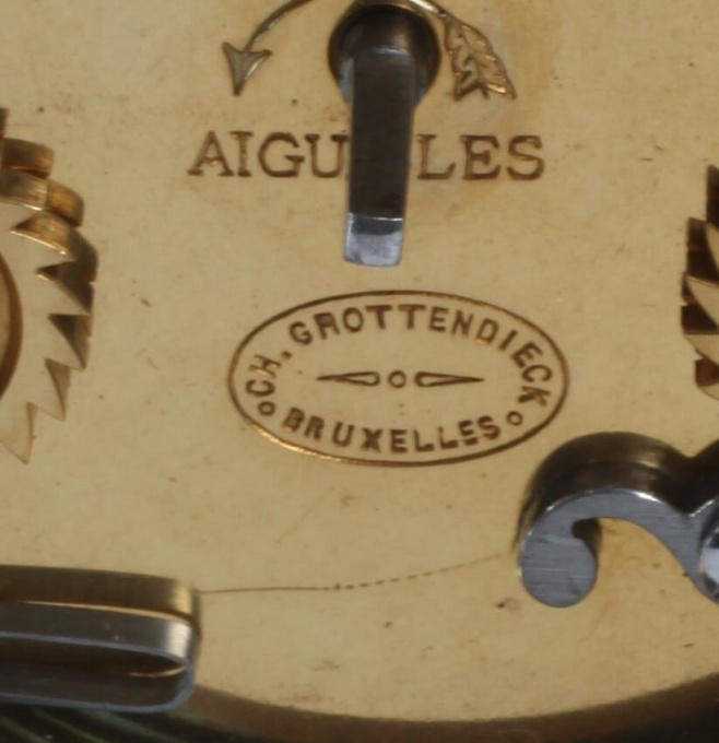 A French carriage clock with rare striking, Grottendieck Brussel, circa 1880 by Grottendieck Bruxelles
