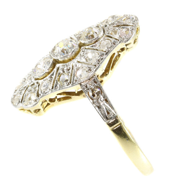 Genuine Vintage Art Deco diamond engagement ring by Onbekende Kunstenaar