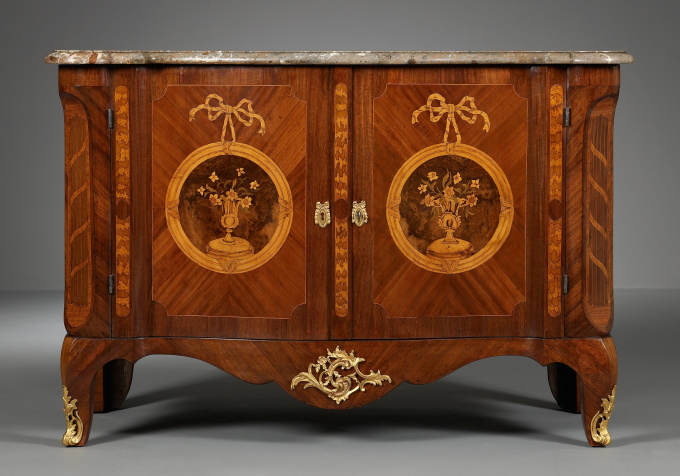 A Dutch Transitional Commode by Unknown artist